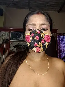 Love143A online show from July 26, 4:42 am