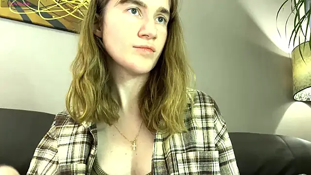 velina   online show from October 8, 5:06 pm