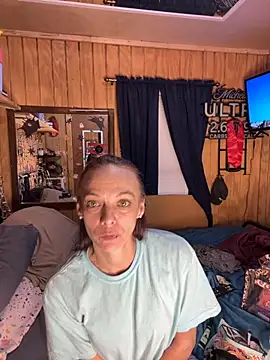 Kacinichole online show from October 4, 6:34 pm