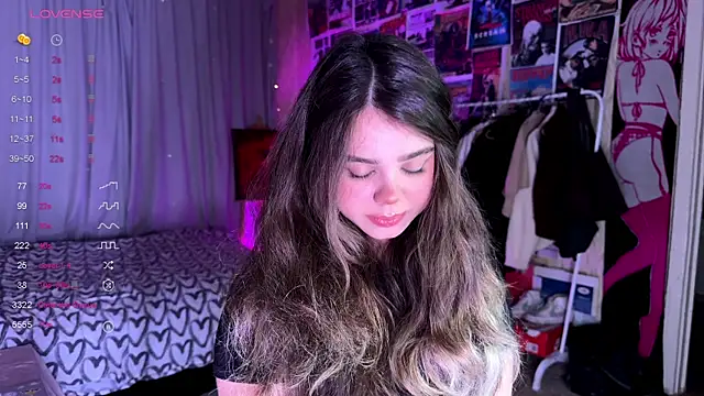 PinkiRay online show from October 22, 6:13 pm