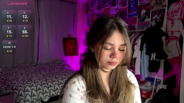 PinkiRay online show from September 24, 5:23 pm