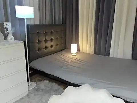 Blaire Samantha online show from October 25, 8:44 am