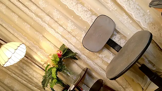 PrettyStranger online show from December 5, 10:16 am