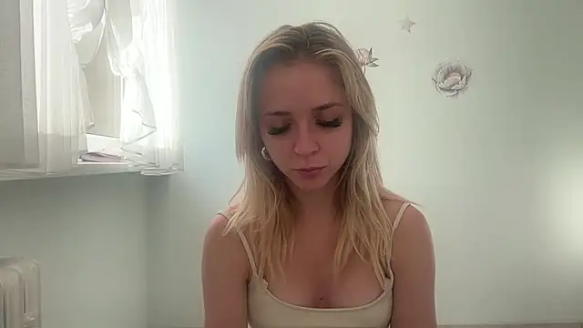 Snapshot of ClaudiaAmore chatting on September 15, 5:38 am ClaudiaAmore online show from September 15, 5:38 am