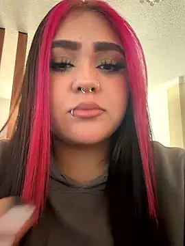 im bunny   online show from January 7, 3:15 pm