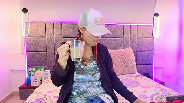 Dakota Megan 69 online show from November 28, 1:25 pm