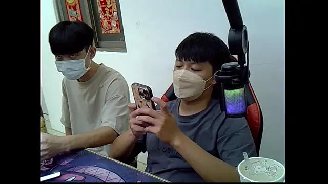 zhu000000 online show from October 14, 7:22 am