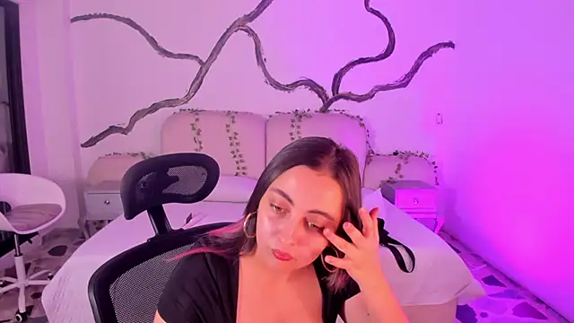 Snapshot of SarahCastro1_ chatting on September 12, 4:02 am SarahCastro1 online show from September 12, 4:02 am
