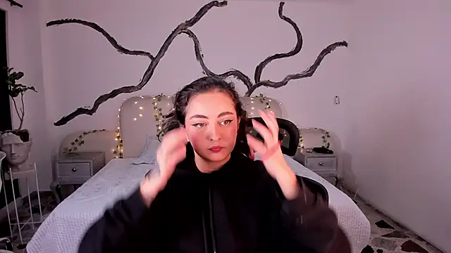 Snapshot of SarahCastro1_ chatting on September 21, 4:33 am SarahCastro1 online show from September 21, 4:33 am