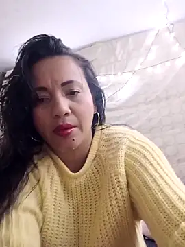 agatha sluttylatina online show from February 13, 4:47 am