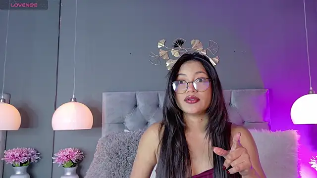 kendalFox  online show from January 9, 3:22 am