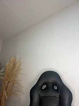 Sun Sooll  online show from March 18, 2:16 am