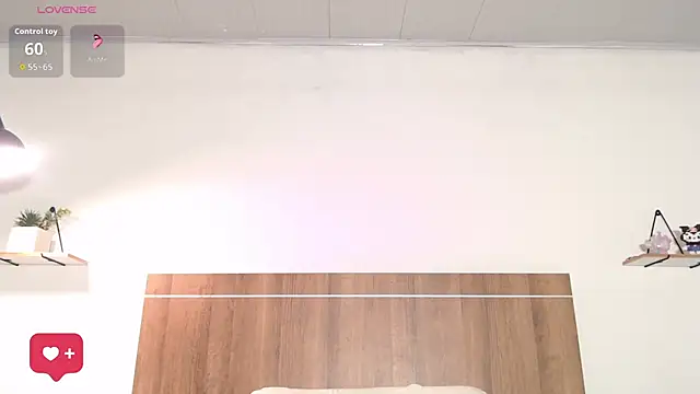 WendySuns  online show from July 24, 2:09 am