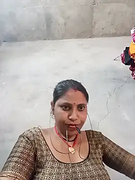 Snapshot of Sandhya_x chatting on October 8, 8:18 am Sandhya x online show from October 8, 8:18 am