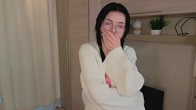 Susan Gardner online show from November 20, 6:14 am