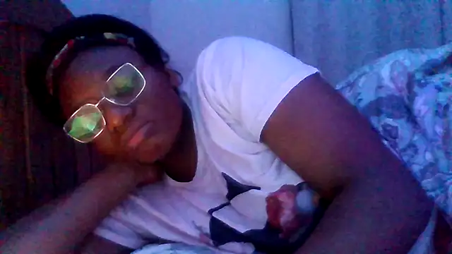 SexyGemBeautyX online show from November 23, 6:20 pm