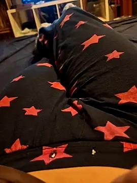 Horny mummy online show from November 10, 6:25 pm