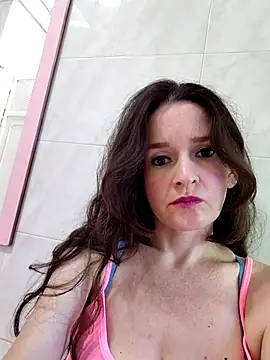 Snapshot of _anita_rojas chatting on October 18, 2:42 pm anita rojas online show from October 18, 2:42 pm