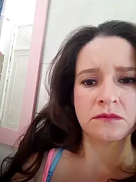 Snapshot of _anita_rojas chatting on September 14, 2:37 pm anita rojas online show from September 14, 2:37 pm