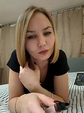 VeroLoverx online show from October 31, 3:49 pm