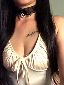 aliceeBae online show from October 16, 5:48 pm