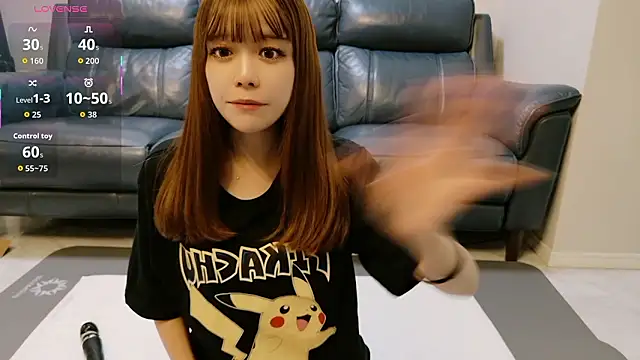 Snapshot of SoRa_056 chatting on October 2, 3:39 pm SoRa 056 online show from October 2, 3:39 pm