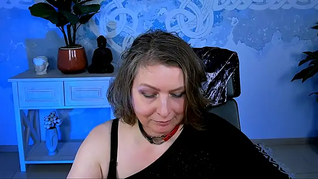 TiffanyBrauny online show from October 8, 3:16 pm