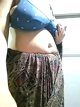 Snapshot of Hottestgirll chatting on September 21, 9:13 pm Hottestgirll online show from September 21, 9:13 pm