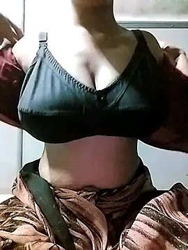 Snapshot of Hottestgirll chatting on September 23, 9:57 pm Hottestgirll online show from September 23, 9:57 pm