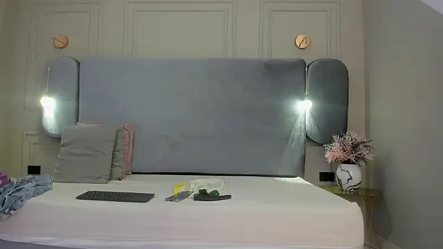 PamelaBonnet mml online show from April 4, 7:56 pm