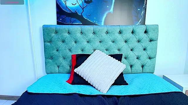 IsabelCortezz online show from October 7, 11:58 am