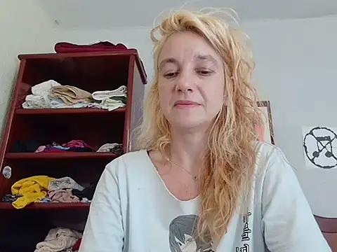 Senhoritajesus42 online show from March 22, 6:14 pm