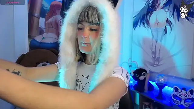 lil candy77 online show from October 24, 12:12 pm