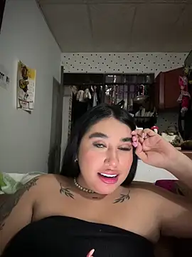 Sophie Dreamss online show from October 6, 10:25 pm