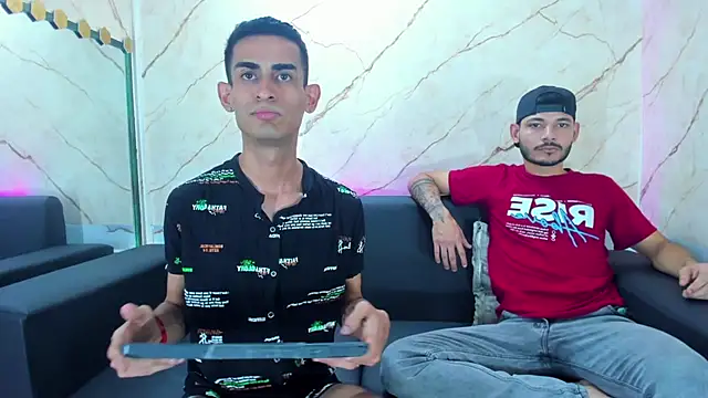 Golldens Dreamss online show from September 12, 3:51 am