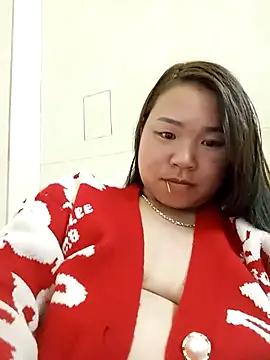 may-squirl online show from December 1, 12:41 pm