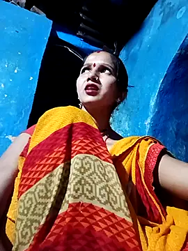 Jooli xx online show from September 9, 1:33 pm