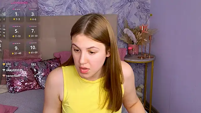 Snapshot of MelanieHenders chatting on September 26, 5:21 pm MelanieHenders online show from September 26, 5:21 pm