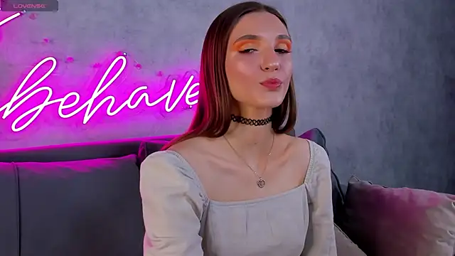 Alisha Green online show from September 12, 8:23 am