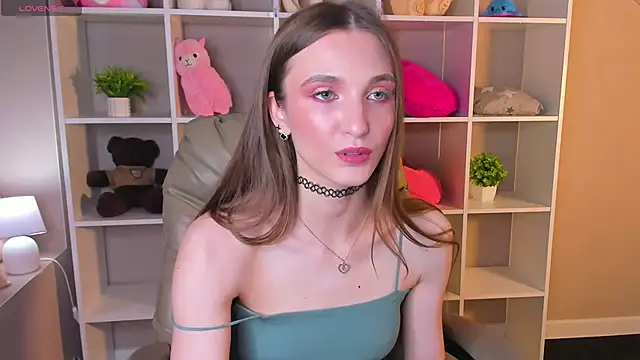 Alisha Green online show from September 18, 10:03 am