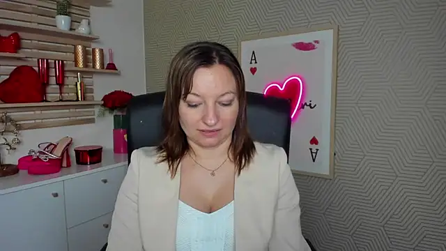 angelaSamt online show from March 12, 6:49 am