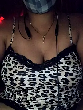 Alina-khan online show from July 31, 6:53 pm