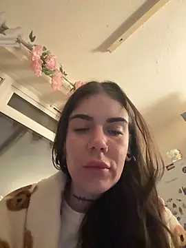 valentinalamont online show from September 13, 12:51 am