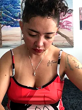 Paris 11 online show from October 4, 2:32 pm