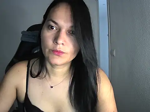 Snapshot of dulvolkova chatting on October 14, 7:55 am dulvolkova online show from October 14, 7:55 am