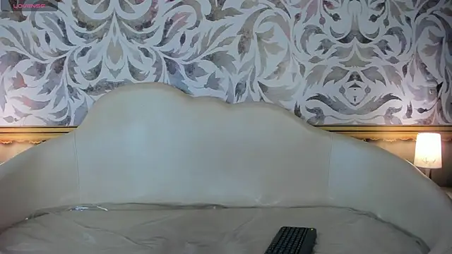 Snapshot of Ivy_rae_xxx chatting on October 7, 2:32 pm Ivy rae xxx online show from October 7, 2:32 pm