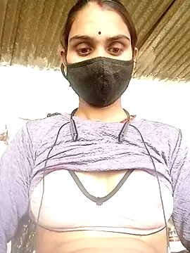 Nishaa ji online show from January 19, 7:59 am