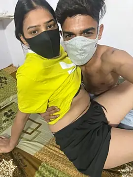 Sex Queen aaraya online show from March 21, 1:05 pm