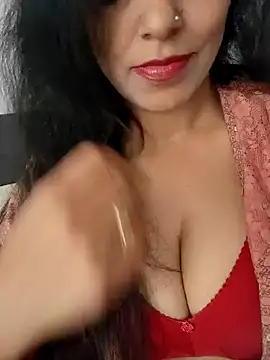 Deepa Sharma143 online show from March 22, 10:10 am