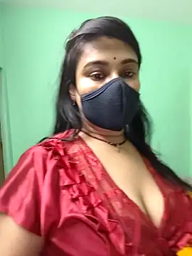 naughty nataasa online show from December 17, 8:24 pm